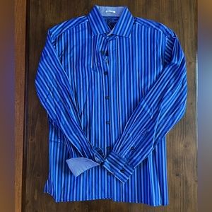 Men’s Bugatchi Button Up. Size M